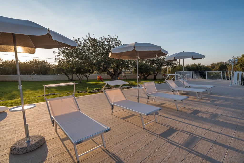 Il Giardino Dei Frangipani Apartamento Santa Croce Camerina Exterior foto